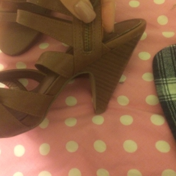 RESERVED - Picture 3 of 4