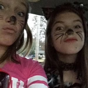 Meet your Posher, Kendra