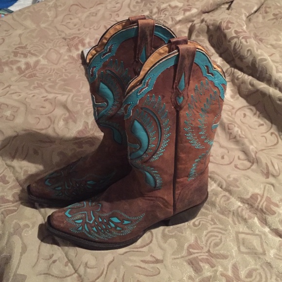 Real leather cowboy boots