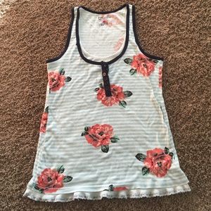 Laced edge tank top