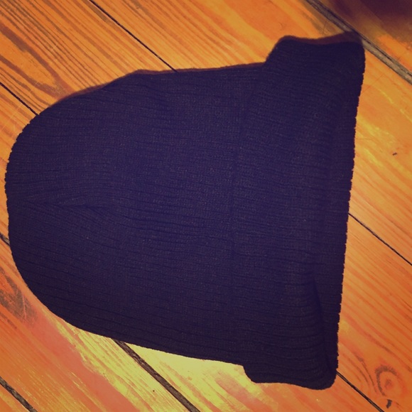 Plain black beanie