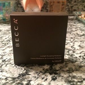 BECCA Cosmetics Lowlight Sculpting Perfector