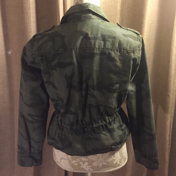 Army jacket - Picture 2 of 3
