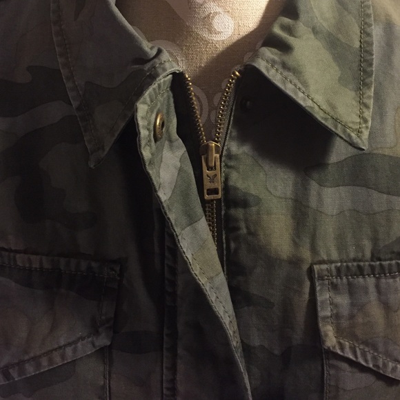 Army jacket - Picture 3 of 3