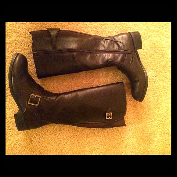 Dark brown tall boots