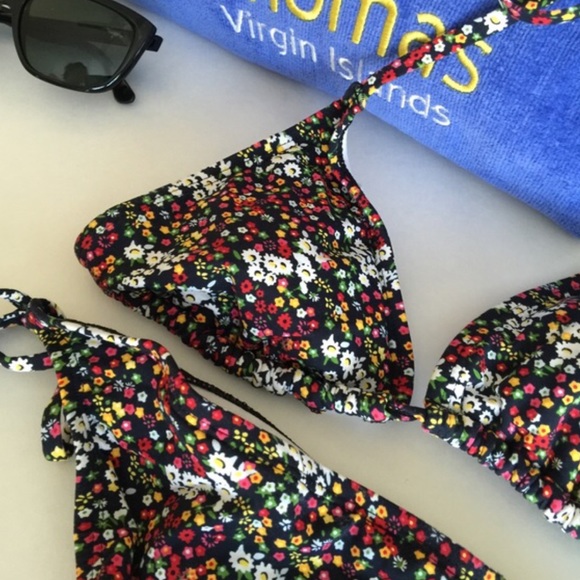 Tommy Hilfiger floral print bikini - Picture 2 of 4