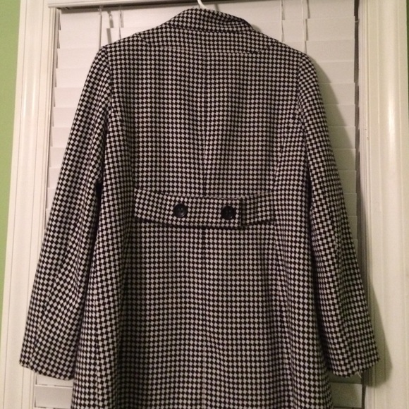 Ann Taylor Loft Houndstooth Coat - Picture 3 of 3