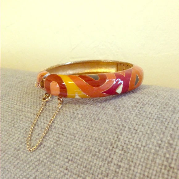 Vintage painted gold tone bracelet