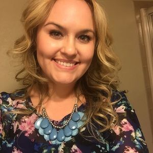Meet your Posher, Leandrea