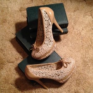 Floral lace high heels