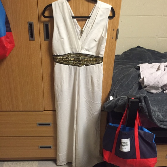 White deep V jumpsuit - Picture 1 of 2
