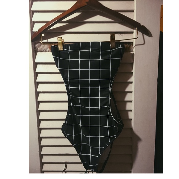 SOLD ON Ⓜ️ piece American apparel bathing suit