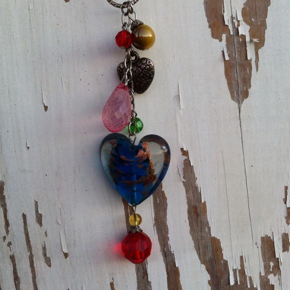 Handmade long necklace glass crystal hearts - Picture 2 of 3