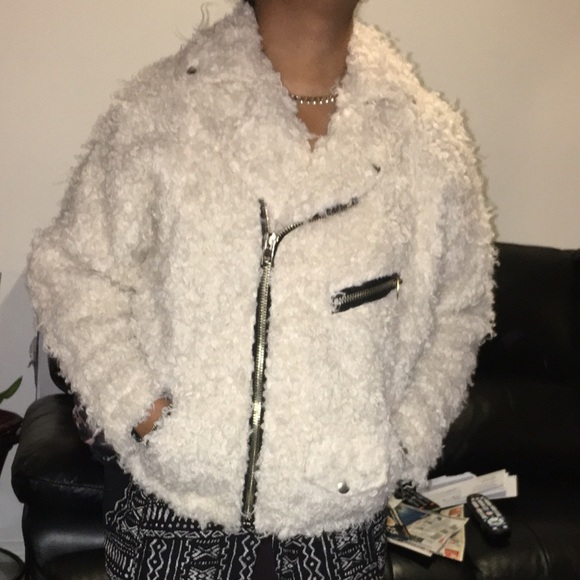 UNIF Jacket - Picture 3 of 3