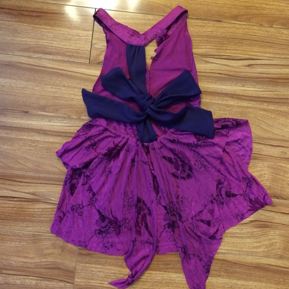 Free People floral print, open back flowy top - Picture 4 of 4