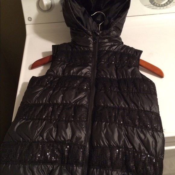 Girls black vest