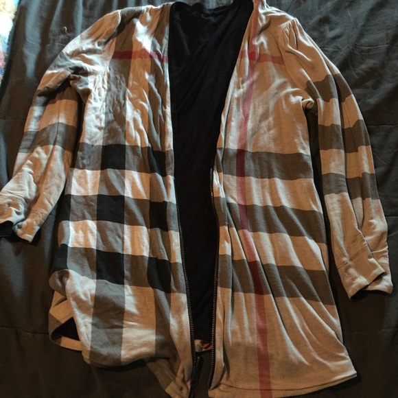 oN HOld tell Wednesday