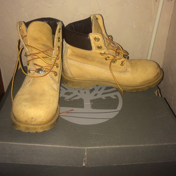 timberlands size 6