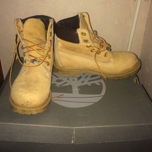 timberlands size 6