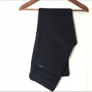 Cropped Modern Straight Jeans