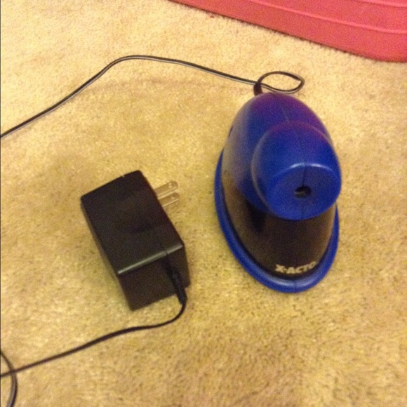 Very good pencil sharpener