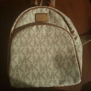 NWOT Micheal Kors backpack