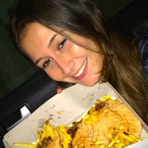 Meet your Posher, Suzanne