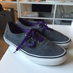 Grey and Purple Vans size men's-7.5 women's-9