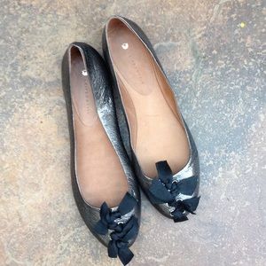 Leifsdottir metallic flats