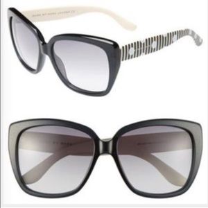 sports bra and sunglasses