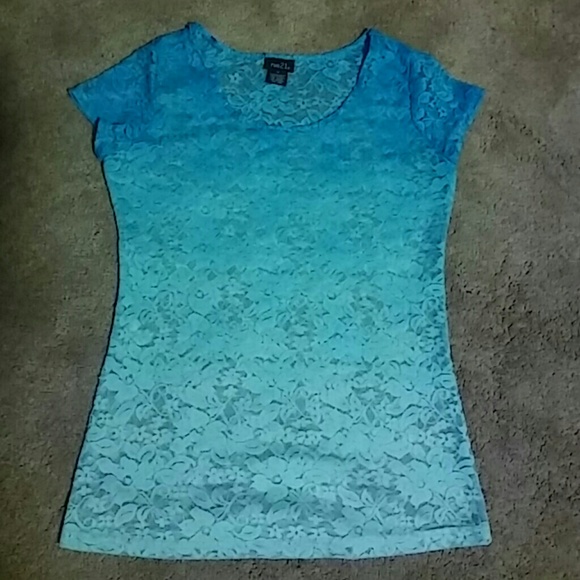 Rue21~ Ombre Top