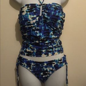 A pea in the pod maternity tankini set Sz medium
