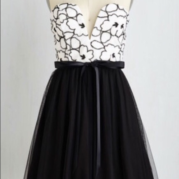 Never Been Worn ModCloth Prom/ Dance/ Party Dress