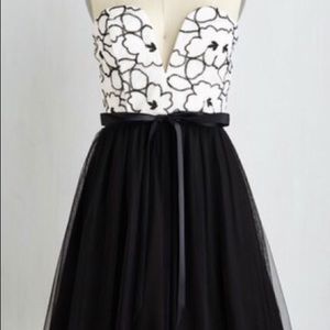 Never Been Worn ModCloth Prom/ Dance/ Party Dress