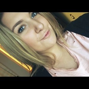 Meet your Posher, Maddy