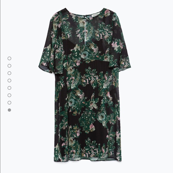 Zara dress - Picture 2 of 4