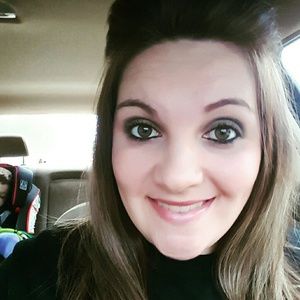 Meet your Posher, Jade