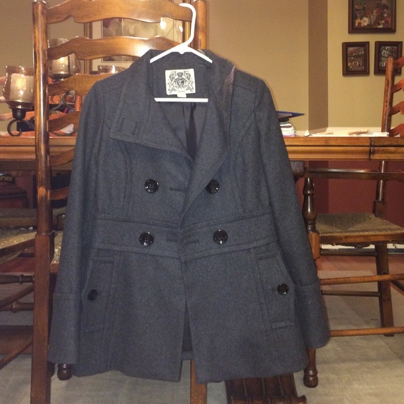 short gray wool coat