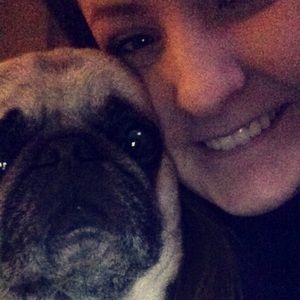 Meet your Posher, Lauren