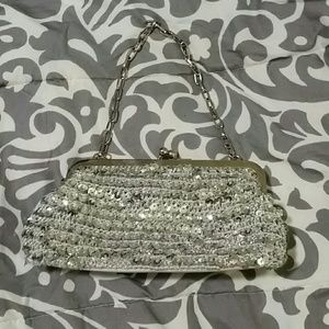 SOLD IN BUNDLE- New Sequin clutch