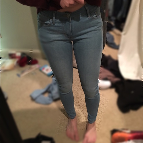 Levi super skinny jeans