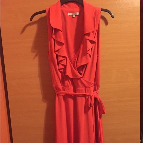 Coral Ruffled dress- perfect for any occasion 😉