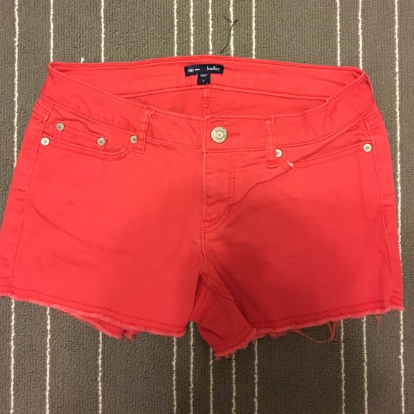 Gap Red shorts