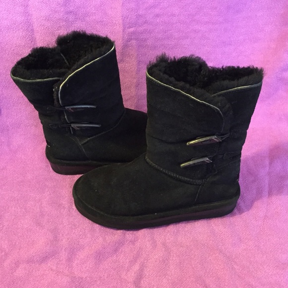 Bear claw boots