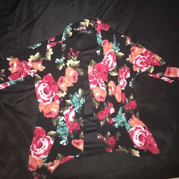 Floral Designed Blazer🌹🌷🌼🌸💐