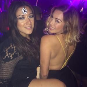 Meet your Posher, Crystal