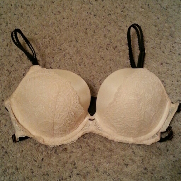 NWOT Victoria's Secret Very Sexy push up 32DD - Picture 1 of 4