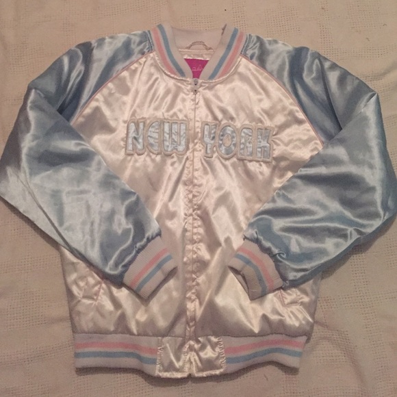 vintage windbreaker/coat