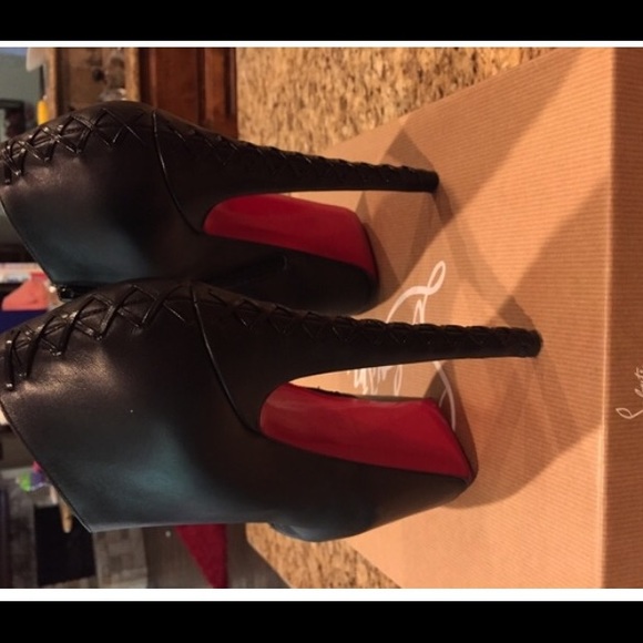 Christian Louboutin Recouzetta - Picture 3 of 3