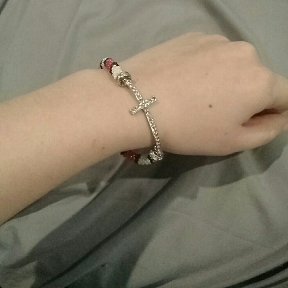 Cross bracelet